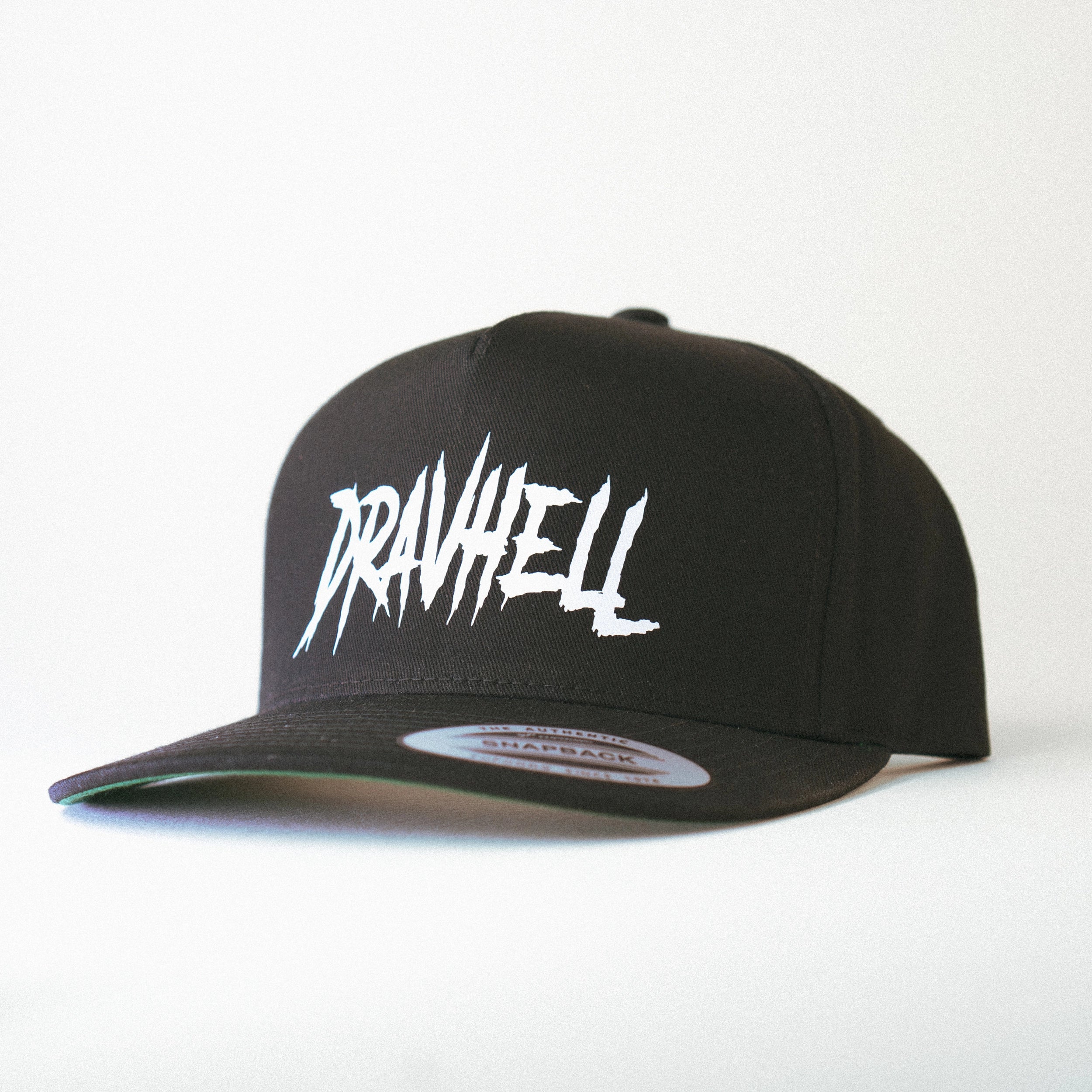 DRAVHELL Svart Snapback